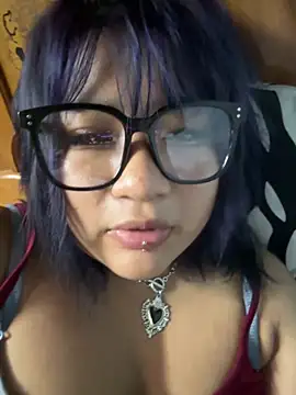 Puka_dark live