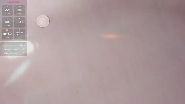 angelina_hilton live