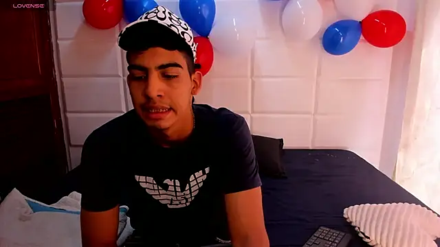 Milo_and_Mily live