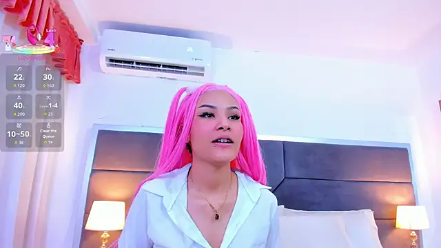 mia_poppy__ live
