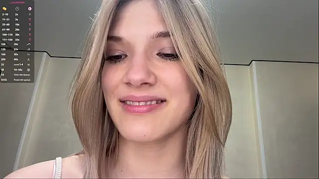 Carolini_i live