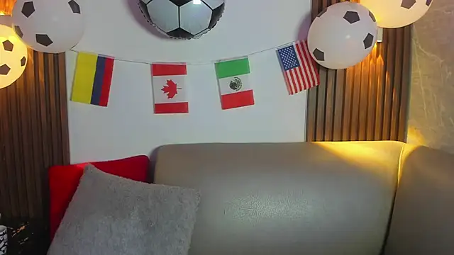 Sophia_xoxo1 live