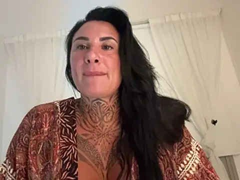 thesecretsofalicia live