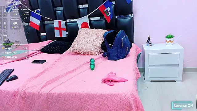 Estrellaa_023 live