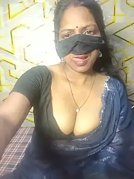 Juli_80 live