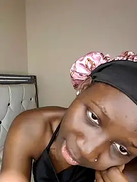 pookiezuu live