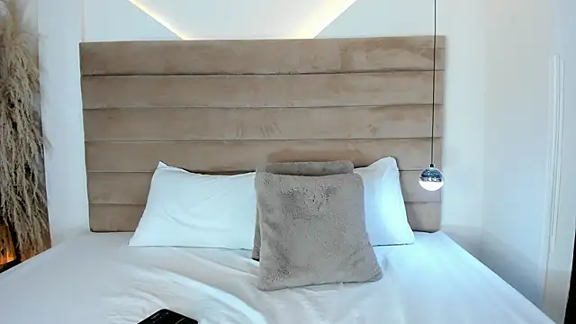 AteneaSweety live