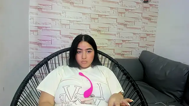 megan_jenner18_ live