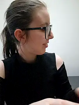 Sarah459 live
