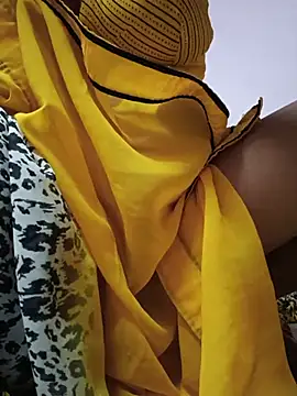 Tamilaunty35 live