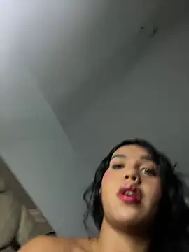 Michelle_johnson_ live