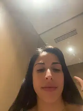 sweetwanda live