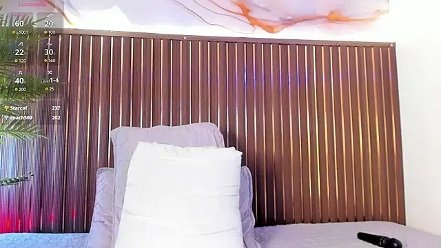 mia_pineda live