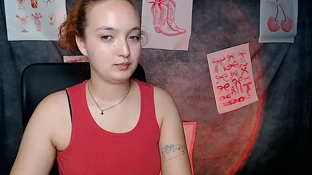 MissAriaa live
