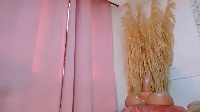 Danella_houston live