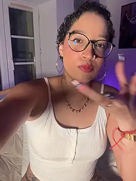 Lauyako_974 live
