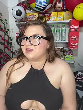 kitty__pinnk live