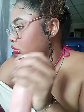 helenassnow live