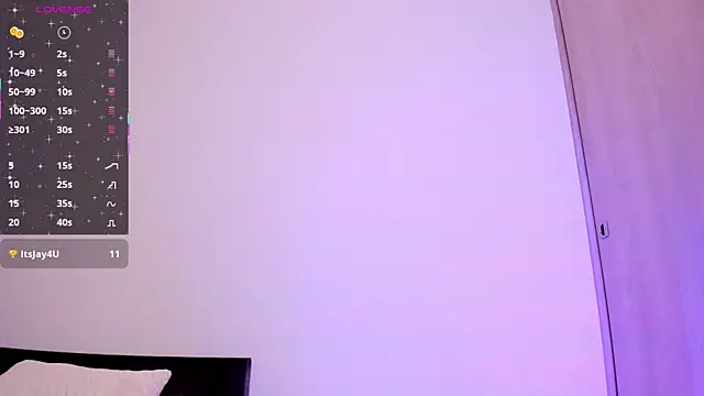 Lucyortiz_ live