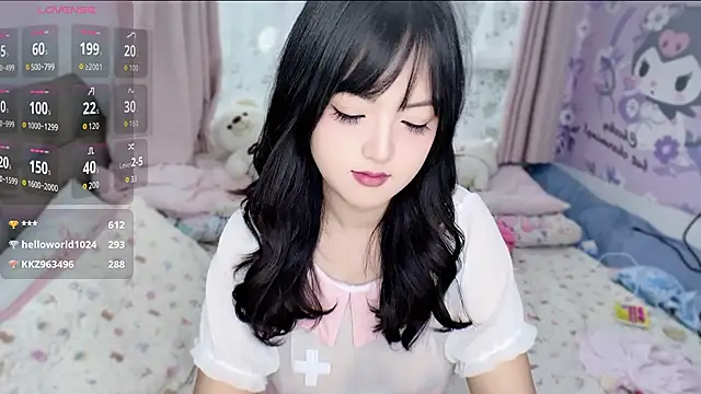 Lulu0one8 live
