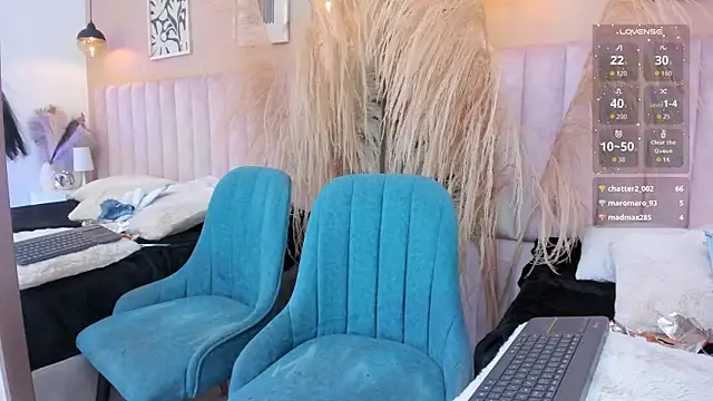 Miaa_Harper_ live