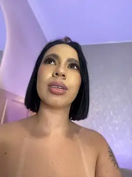Sienna-Gold live