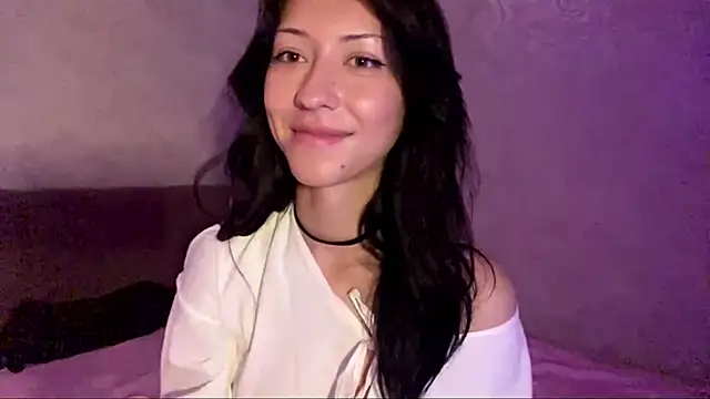 CarolynHale live