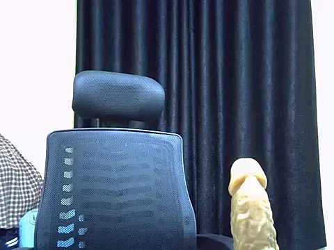 Horny-slut_ live
