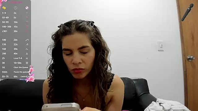 jessyegoldenn live