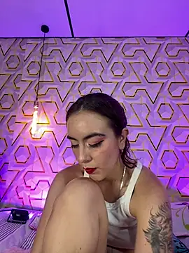 MelanyyJhonson15 live