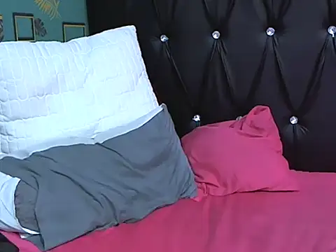 Leandra_2 live