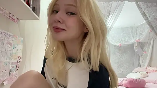 LinaFloww live
