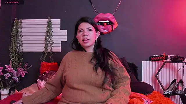 kinky_momm live