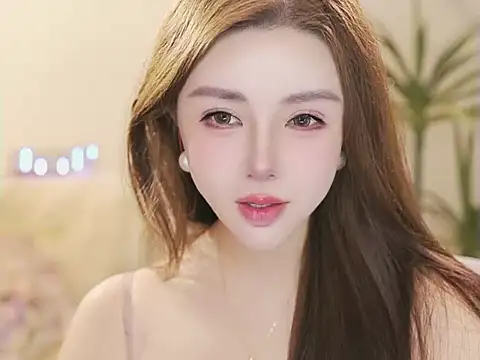 Qiaoqiao__ live