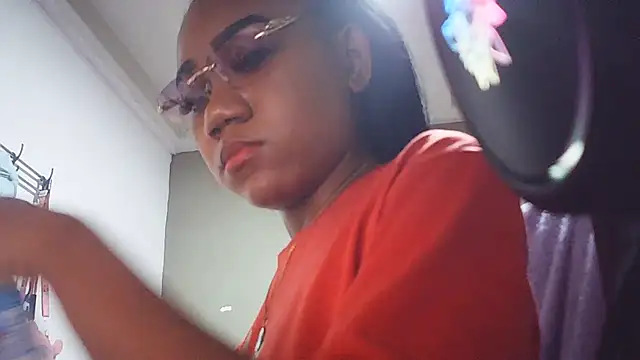 Fariana01 live