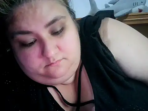nicholle profile