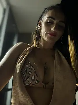 Samantha_bigboobs live