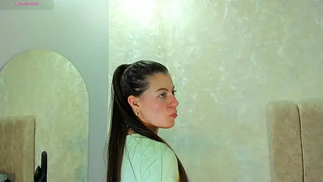Hillary_myerss_ live