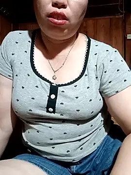 -Yeyi- live