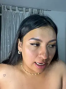 Issa_Santana live