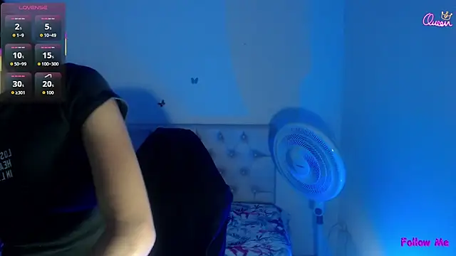 esmeralda_collins__ live