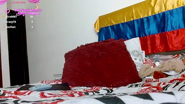 Daniella_Fellers live