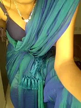 Marathi_Dolly live