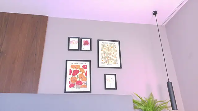 LanaRozz live