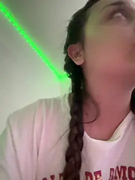 CharmingMaddie live