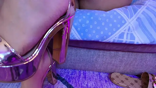 Katalina_Alvarezz live
