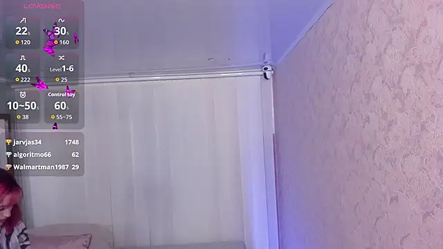 Paiige_peach live