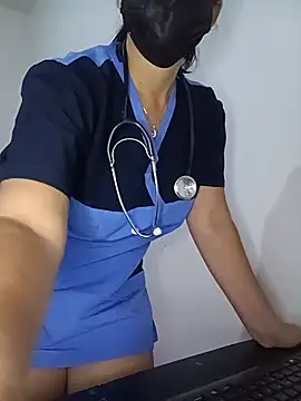 MEGAN_X0XX live