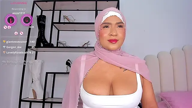 Amira-Zahra live