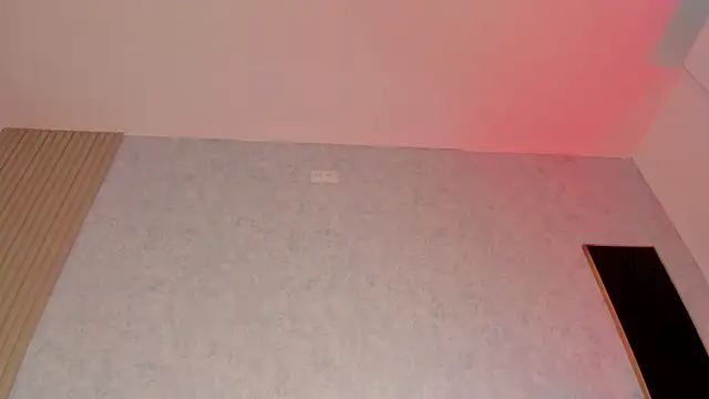 RavenMonrroe live
